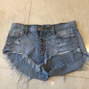 One teaspoon shorts size 27